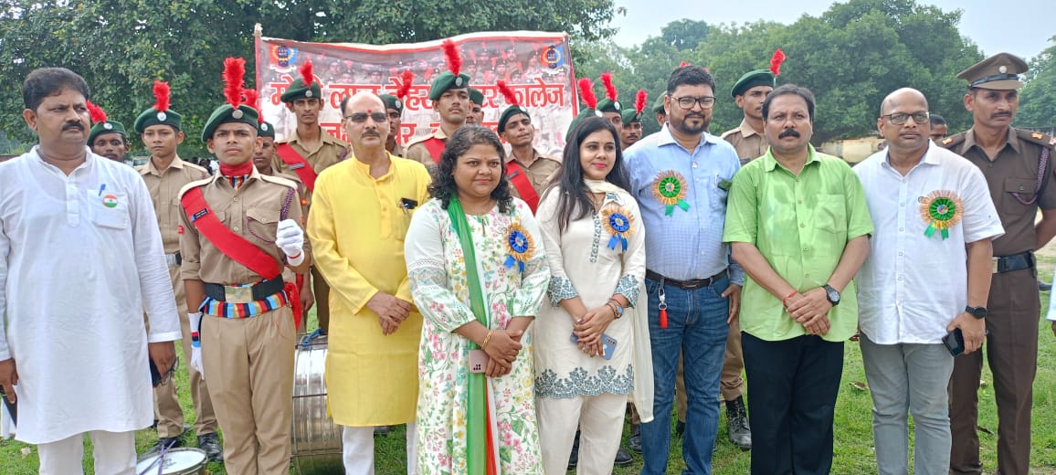 Nehru Inter College Jamunipur Prayagraj: में स्वतंत्रता दिवस धूमधाम से मनाया गया