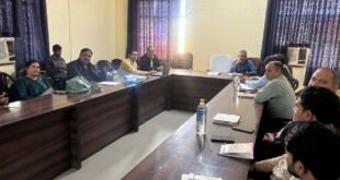 Auditorium of Hapur : जिलाधिकारी महोदया प्रेरणा शर्मा के नेतृत्व में कार्यालय मुख्य चिकित्साधिकारी हापुड के सभागार ?