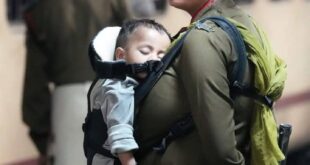 RPF Women Constable : नई दिल्ली स्टेशन पर मातृत्व की मिसाल पेश करती RPF महिला सिपाही ?