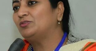 Joined RSS : रेखा गुप्ता बन दिल्ली की सीएम कॉलेज टाइम से RSS से जुड़ीं ?