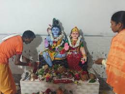 Statue installation : शिव मंदिर में हुई शिव की परिवार की मुर्ति स्थापना ?