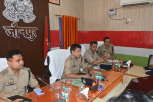 Police upper police mahanideshak:अपर पुलिस महानिदेशक महोदय, वाराणसी जोन, वाराणसी श्री पीयूष मोर्डिया द्वारा जनपद जौनपुर का किया गया भ्रमण/निरीक्षण