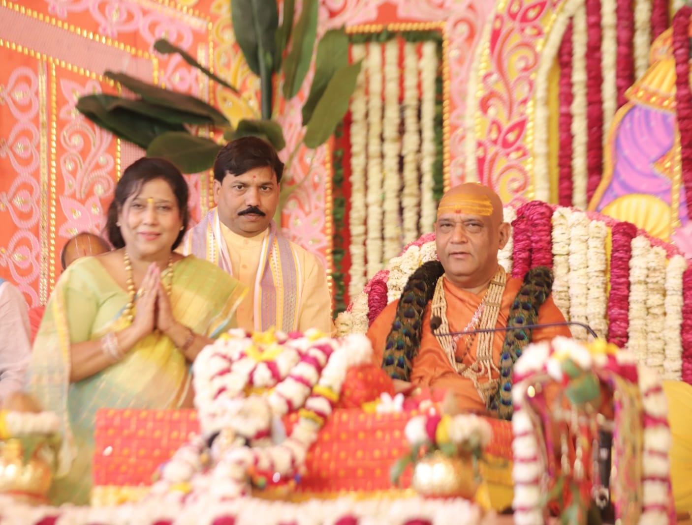 Eight-day Shrimad Bhagwat : श्रीराधा गिरिधर गोपाल मन्दिर परिसर में चल रहे अष्ट दिवसीय श्रीमद्भागवत ?
