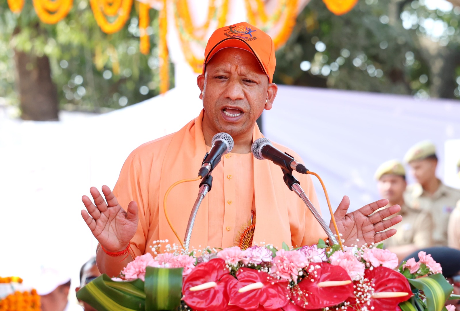 Inaugurated and laid the foundation stone : मुख्यमंत्री ने मदन मोहन मालवीय प्रौद्योगिकी विश्वविद्यालय गोरखपुर की विकास परियोजनाओं का लोकार्पण एवं शिलान्यास किया ?