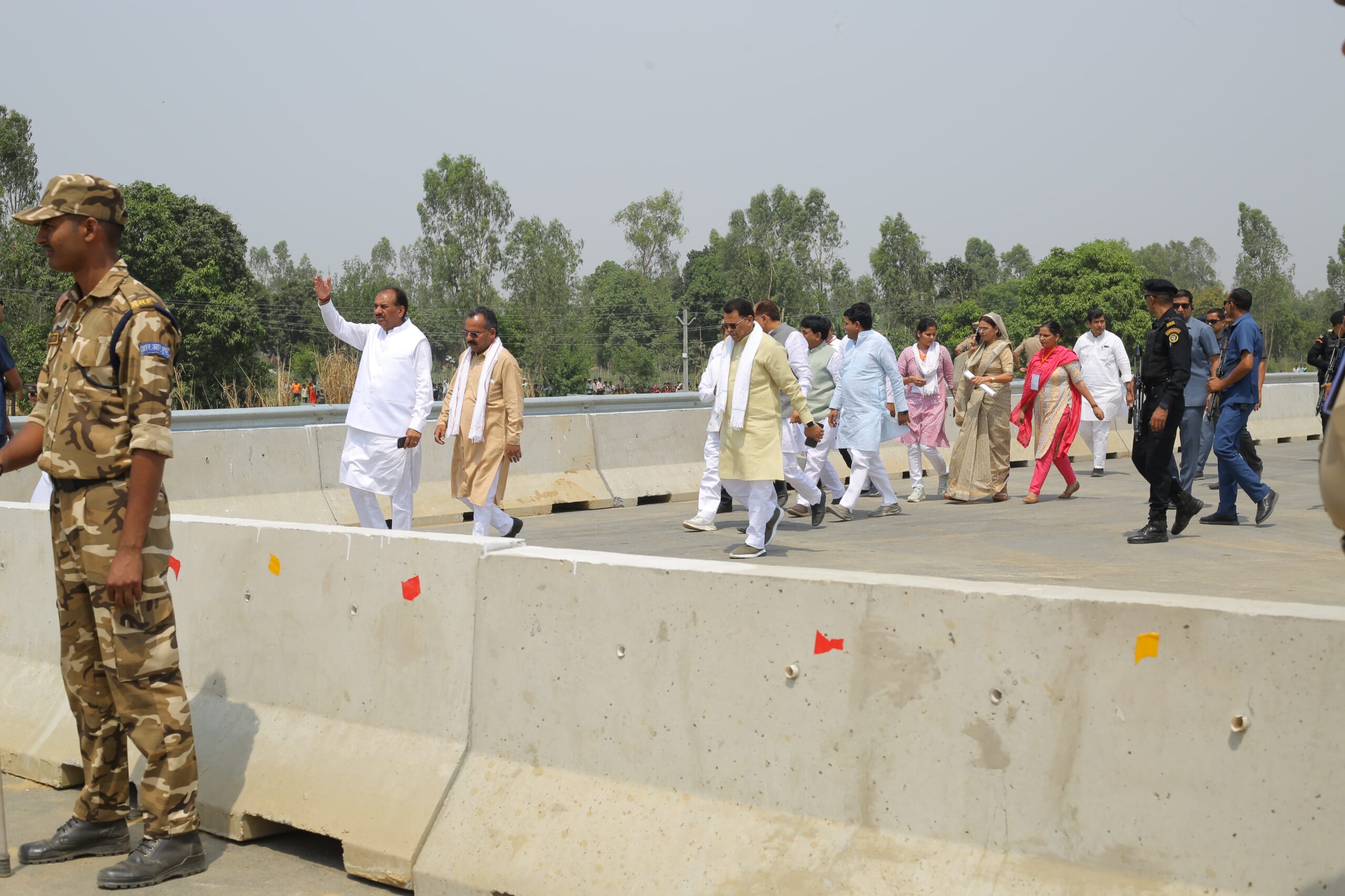 Ganga Expressway : उच्च गुणवत्ता के साथ समयसीमा में बनकर तैयार हो गंगा एक्सप्रेसवे ?
