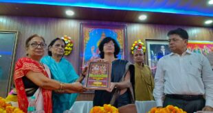 Seema Singh : जौनपुर कवियत्री रत्न से नवाजी गई सीमा सिंह ?
