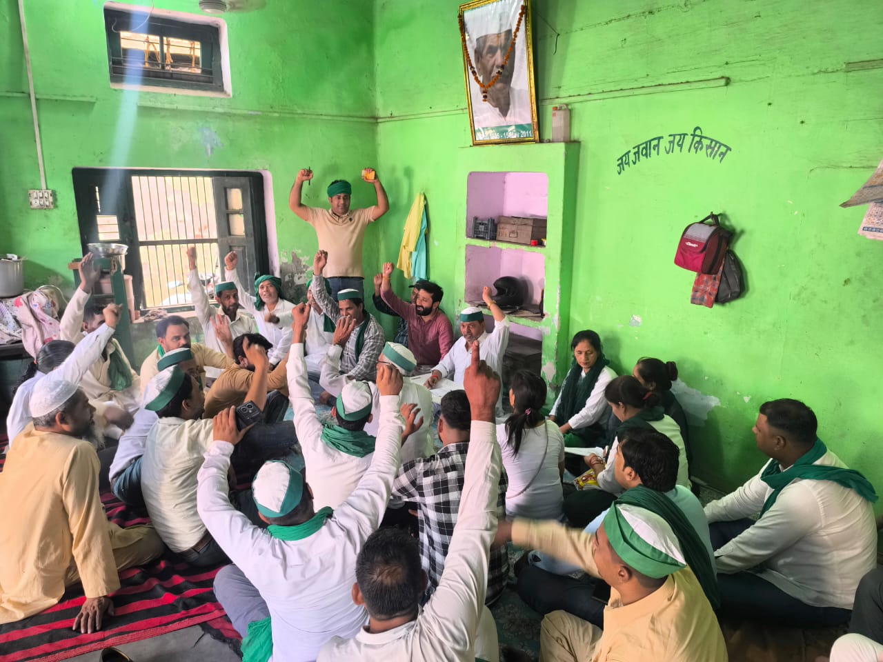 Discussion on labor issues : भाकियू टिकैत की मासिक पंचायत में किसान व मजदूर के मुद्दों पर जमकर चर्चा ?