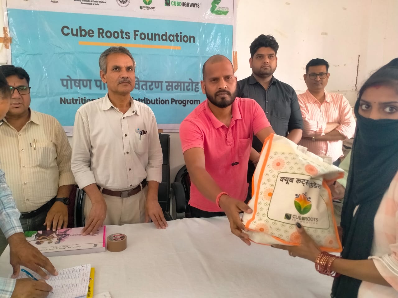 Nutritional distribution : क्यूब रूट फाउंडेशन ने दूसरे माह किया पोषाहार वितरण ?