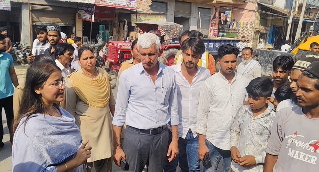 Sadar Nikita Sharma : कड़क धूप हो या जनता का दर्द, पीछे नहीं हटीं एसडीएम सदर निकिता शर्मा ?