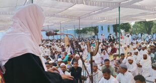Jaunpur Shahi Eidgah:में सकुशल संपन्न हुई ईद उल अजहा की नमाज