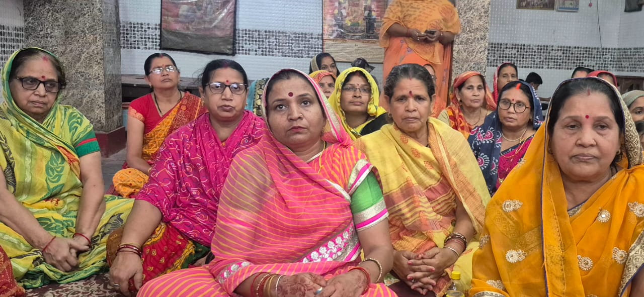 Meeting of the chief sisters : महिला मण्डल कर्वी की प्रमुख बहिनों की बैठक ?