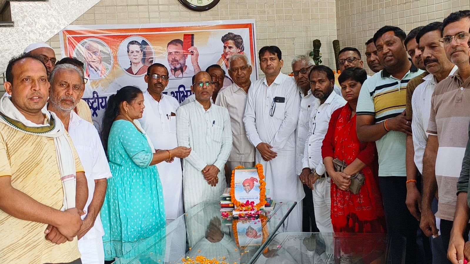 Birth anniversary of Pandit Ramprasad Bismil : कांग्रेसियों ने मनाई महान स्वतंत्रता सैनानी पंडित रामप्रसाद बिस्मिल की जयंती ?
