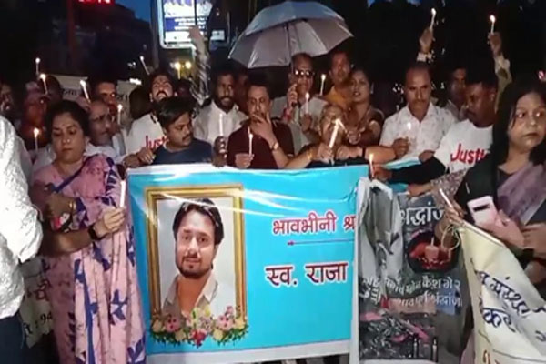 Demand for hanging : इंदौर में परिजनों और शहरवासियों ने निकाला कैंडल मार्च, आरोपियों को फांसी देने की मांग ?