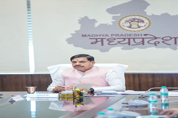 Demand for CBI investigation : मेघालय में इंदौर के कपल के साथ हुई दुर्घटना की सीबीआई जांच की मांग ?