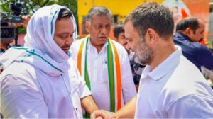 Rahul Gandhi took to the streets : पटना की सड़कों पर उतरे राहुल गांधी, कहा- महाराष्ट्र की तरह बिहार में भी चोरी की हो रही कोशिश ? 