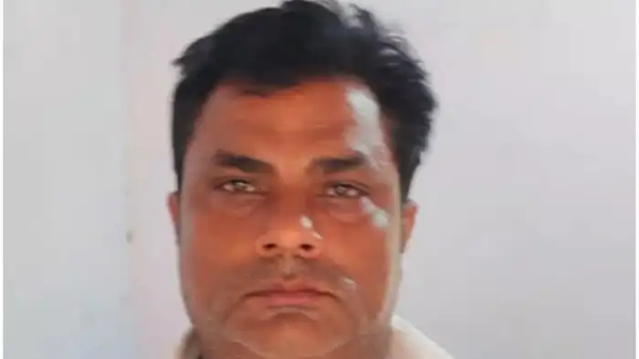 Arrested on charges of rape : पुलिस क़े सिपाही विनय चौहान को नाबालिग छात्रा क़े साथ दुष्कर्म क़े आरोप में अरेस्ट ?