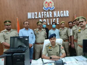 Has been arrested : मुज़फ़्फ़रनगर पुलिस ने फर्ज़ी मार्कशीट बनाने वाले एक गिरोह को गिरफ्तार किया है