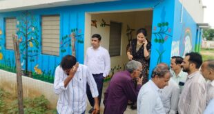Removal instructions : डीग , जिला कलेक्टर ने स्कूलों और आंगनवाड़ियों का किया निरीक्षण, जर्जर भवनों को हटाने के निर्देश ?