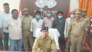 Thana line bajar police dwara:चोरी की योजना बनाते हुए 04 अभियुक्तो किया गया गिरफ्तार