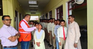 Medicine distribution campaign : डॉ अनुराग श्रीवास्तव द्वारा बरसात के मौसम में होने वाली बीमारियों से बचाव व रोगप्रतिरोधक औषधि वितरण अभियान ?