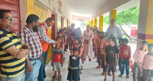 Awareness on cleanliness : बरसाती रोगों से बचाव हेतु 154 बच्चों को होम्योपैथिक दवा वितरित, स्वच्छता पर जागरूकता ?