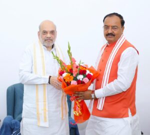 Home Minister Amit Shah : उत्तर प्रदेश के उपमुख्यमंत्री केशव प्रसाद मौर्य ने में दिल्ली में केंद्रीय गृहमंत्री अमित शाह से की मुलाकात ?