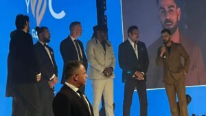 Virat Kohli : टेस्ट संन्यास पर विराट कोहली ने तोड़ी चुप्पी, कहा- जब हर 4 दिन में दाढ़ी रंगनी पड़े तो समझ जाओ वक्त आ गया ?