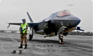Ready to fly : भारत में खड़ा F-35 फाइटर जेट अब उड़ने को तैयार ?