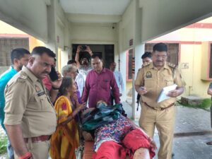 There was mourning in the village : उन्नाव में शराबी पति ने पत्नी की गला रेतकर हत्या की, गांव में मातम पसरा ?