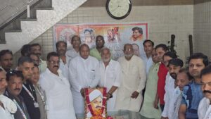 Birth anniversary of mangal pandey : कांग्रेसियों ने मनाई आजादी के महान नायक पंडित मंगल पांडे की जयंती ?