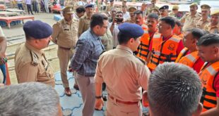 Kanwar Yatra in Brajghat : गढ़मुक्तेश्वर ब्रजघाट में कांवड़ यात्रा की तैयारियों का निरीक्षण मंडलायुक्त और डीआईजी ने दिए कड़े निर्देश ?