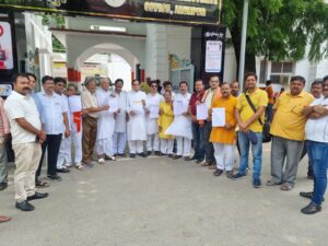 Memorandum Submitted : GST उत्पीड़न के विरोध में व्यापारियों ने सौंपा ज्ञापन मुख्यमंत्री को ? 