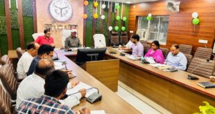 Held a review meeting : बसुही-वरूणा पुनर्जीवन हेतु जिलाधिकारी ने समीक्षा बैठक की ?