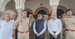 Necessary instructions : जिलाधिकारी ने परीक्षा केंद्र का निरीक्षण कर दिए आवश्यक निर्देश ?