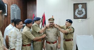 Timekeeper Atri : उप-निरीक्षक समयपाल अत्री को पदोन्नति पर स्टार लगाकर दी गई बधाई, शुभकामनाएं ?