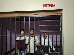 Accused arrested : जौनपुर: तेजीबाजार में बदले की आग में हुई सरोज पाठक की हत्या, तीन आरोपी गिरफ्तार ?