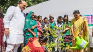 President Mangeram Chaudhary : एक पेड़ मां के नाम थीम पर जिला पंचायत अध्यक्ष मांगेराम चौधरी ने मोहण्ड रेंज में शुरू किया वृक्षारोपण ?