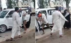 Kanwarias attacked Muslims : हरिद्वार में कांवरियों ने मुस्लिम परिवार पर हमला किया, महिलाओं-बच्चों में डर, 8 पर मुकदमा ?