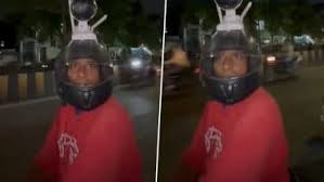 Danger to life : राजू ने सुरक्षा के लिए हेलमेट पर कैमरा लगाया, पड़ोसियों से जान का खतरा ?