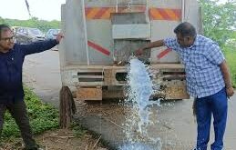 Shocked by death: आगरा में 5000 लीटर मिलावटी दूध जब्त, दो बच्चों की मौत से हड़कंप