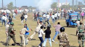 The city boils : हरदा लाठीचार्ज विवाद: जनहित में उठी आवाज़ पर पुलिस की सख्ती, शहर में उबाल