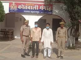It was recovered and a case was filed: सहारनपुर के गंगोह में पुलिस ने नकली देसी घी-पनीर फैक्ट्री का भंडाफोड़ कर दो आरोपियों को गिरफ्तार किया। 9.65 लाख की मिलावटी सामग्री बरामद कर मुकदमा दर्ज किया गया।