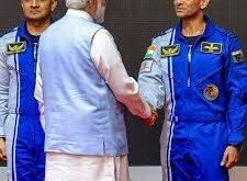 Modi congratulated : भारत ने रचा इतिहास : ग्रुप कैप्टन शुभांशु शुक्ला आईएसएस से लौटे, PM मोदी ने दी बधाई ?