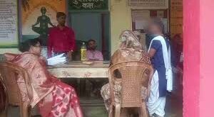 Carrying a TC : तिलक लगाकर स्कूल पहुंची छात्रा तो बौखलाया प्रिंसिपल, कहा- कल अपना टीसी ले जाना