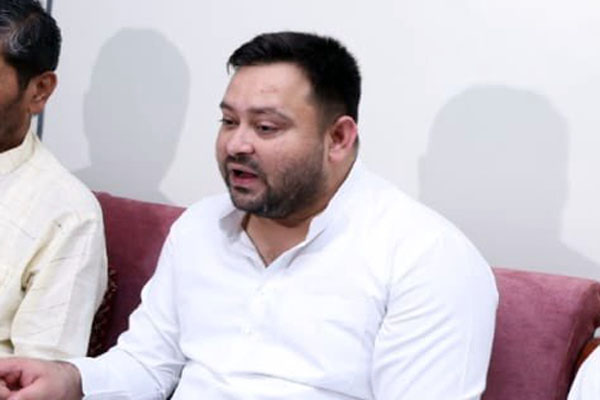 Tejashwi Yadav got angry : कानून व्यवस्था को लेकर सरकार पर भड़के तेजस्वी यादव, पूछा- 'जंगलराज' की बात करने वाले आज कहां हैं ? Tejashwi Yadav got angry : कानून व्यवस्था को लेकर सरकार पर भड़के तेजस्वी यादव, पूछा- 'जंगलराज' की बात करने वाले आज कहां हैं ? 
