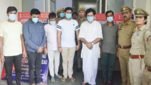 Fergie-international : नोएडा में फर्जी इंटरनेशनल पुलिस स्टेशन मामले में चौंकाने वाले खुलासे, बाप-बेटे चला रहे थे ठगी का नेटवर्क ?