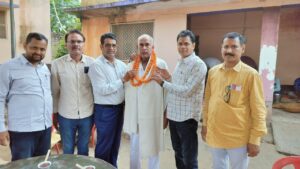 An emotional farewell : श्री विनोद शंकर तिवारी जी के सेवा निवृत्ति पर सम्मान समारोह: संगठन की ओर से भावभीनी विदाई ?