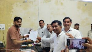 The angry journalist : पत्रकार से अभद्रता पर आक्रोशित पत्रकार संघ ने अधिशासी अभियंता को सौंपा ज्ञापन ?