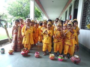 Krishna janmashtami : किंग जॉर्ज पब्लिक स्कूल गिरधरपुर में श्रीकृष्ण जन्माष्टमी उत्सव का भव्य आयोजन ?