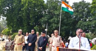 National enthusiasm : स्वतंत्रता दिवस पर पुलिस लाइन जौनपुर में धूमधाम और राष्ट्रीय उत्साह ?